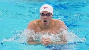 POV：当你站在麦克·迈尼昂面前😳