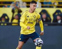 武汉马拉松金标首秀：4万跑者竞速长江畔